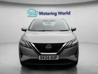 Used Nissan Qashqai Acenta Premium 140 HP (102 kW) 2024 Silver SUV