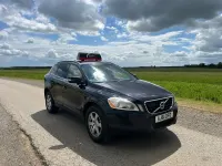 Used Volvo XC60 SE 2011 Black SUV