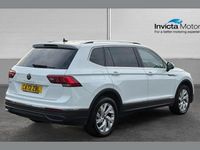 Used VW Tiguan Allspace Life 147 HP (108 kW) 2022 White SUV