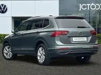Used VW Tiguan Allspace Life 150 HP (110 kW) 2023 Grey SUV