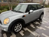 Usado Mini ONE Hatch 2009 Plateado Utilitario