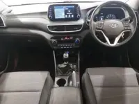 Used Hyundai Tucson SE 132 HP (97 kW) 2018 Blue SUV