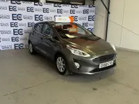 Begagnad Ford Fiesta Zetec 100 HK (73 kW) 2018 Grå Halvkombi