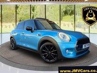 Usado Mini Cooper Hatch 136 CV (100 kW) 2017 Azul Utilitario