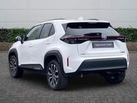 Used Toyota Yaris Hybrid Design 2023 White Hatchback