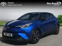 Used Toyota C-HR 122 HP (89 kW) 2017 Blue SUV