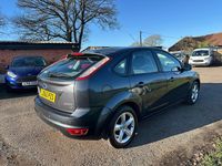 Used Ford Focus Zetec 2011 Grey Hatchback