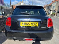 Usado Mini Cooper Hatch 136 CV (100 kW) 2015 Negro Utilitario