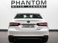 Used Toyota Camry 2020 White Sedan