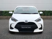 Used Toyota Yaris 116 HP (85 kW) 2024 Pure white Hatchback