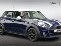 Used Mini Cooper Classic 134 HP (98 kW) 2019 Blue Hatchback