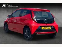 Used Toyota Aygo X-play 72 HP (52 kW) 2021 Red Hatchback