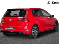 Used VW Golf VII R-line 147 HP (108 kW) 2019 Red Hatchback