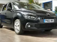 Używany Citroën C4 Picasso Touch 100 KM (73 kW) 2016 Czarny Minivan