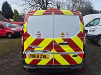 Second-hand Ford Transit Connect 100 CP (73 kW) 2018 Alb Monovolum