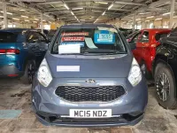 Used Kia Venga 125 HP (91 kW) 2015 Blue Hatchback