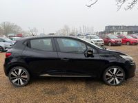 Used Renault Clio IV Play 2016 Black Hatchback