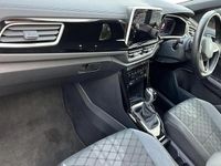 Used VW T-Roc R-line 150 HP (110 kW) 2024 Red SUV