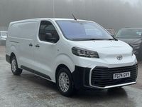 Used Toyota Proace Play 145 HP (106 kW) 2024 White MPV