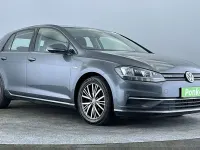 Used VW Golf VII SE 131 HP (96 kW) 2018 Grey Hatchback