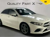 Usado Mercedes A200 AMG line 163 CV (119 kW) 2019 Blanco Berlina