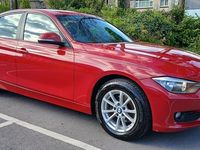 Begagnad BMW 320 Efficient Dynamics 2014 Röd Sedan