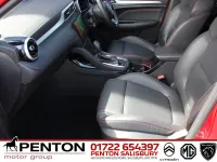 Used MG ZS Exclusive 111 HP (81 kW) 2024 Red SUV