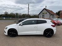 Begagnad VW Scirocco R-line 177 HK (130 kW) 2014 Vit Sportkupé