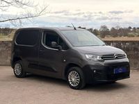 Used Citroën Berlingo 75 HP (55 kW) 2019 Grey MPV