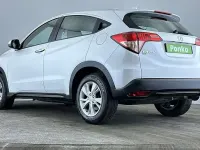 Used Honda HR-V S 131 HP (96 kW) 2017 White SUV