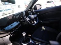 Used Nissan Juke N-Connecta 114 HP (83 kW) 2025 Silver SUV