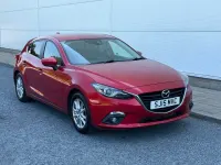 Used Mazda 3 150 HP (110 kW) 2015 Red Hatchback