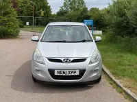 Used Hyundai i20 Comfort 2011 Silver Hatchback