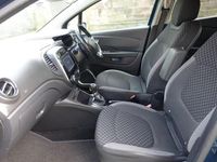 Used Renault Captur Dynamique 2018 Blue/silver SUV