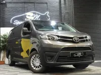 Used Toyota Proace 140 HP (102 kW) 2023 Grey MPV