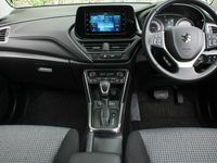 Gebraucht Suzuki SX4 S-Cross 116 PS (85 kW) 2024 Weiß SUV
