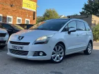 Used Peugeot 5008 Allure 150 HP (110 kW) 2012 White MPV