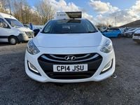 Used Hyundai i30 SE 100 HP (73 kW) 2014 White Hatchback