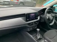 Begagnad Skoda Kamiq SE 150 HK (110 kW) 2024 Grå SUV
