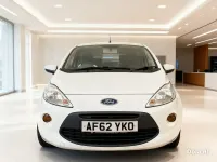 Używany Ford Ka Zetec 2012 Biały Hatchback