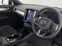 Used Volvo XC40 Plus 161 HP (118 kW) 2026 Silver SUV