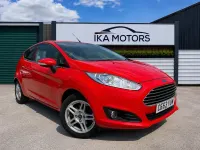 Used Ford Fiesta Zetec 82 HP (60 kW) 2013 Red Hatchback