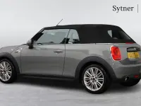 Begagnad Mini Cooper 134 HK (98 kW) 2017 Grå Halvkombi