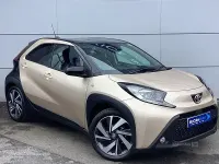 Used Toyota Aygo X 72 HP (52 kW) 2025 Beige SUV