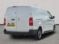 Usado Vauxhall Vivaro 100 HP (73 kW) 2023 Branco Monovolume