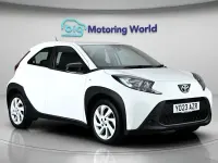Used Toyota Aygo X PURE 72 HP (52 kW) 2025 SUV