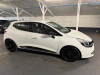 Used Renault Clio IV Dynamique 90 HP (66 kW) 2016 White Hatchback