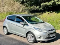 Second-hand Ford Fiesta Titanium 96 CP (70 kW) 2009 Argintiu Hatchback