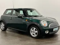 Usata Mini ONE Hatch 98 CV (72 kW) 2010 Verde Utilitaria