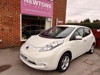 Used Nissan Leaf Acenta 80 kW (109 HP) 2014 White Hatchback